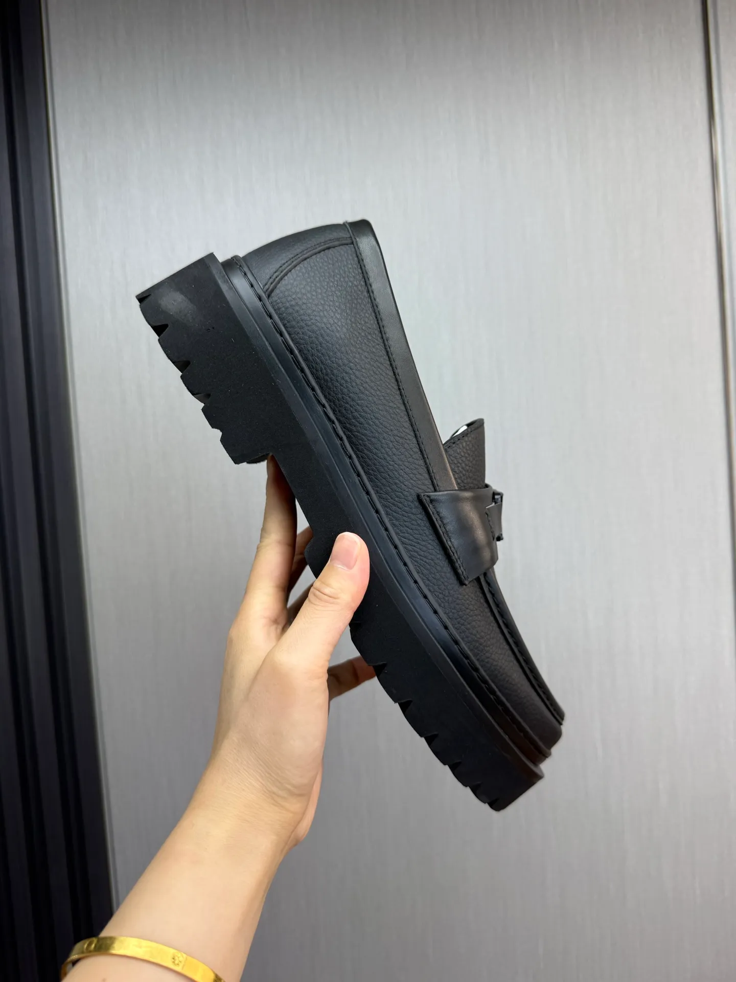 Men's shoes 💰640💰 LV. - Men's business casual leather shoes, top quality cow products. 1:1 shipment ⬆️Luxury and noble 👞All imported original brand leather materials, just to create a more comfortable wearing experience, upper: original cowhide ➕Imported full cow lining, original outsole ✔️36-45 (38.45 non-refundable)